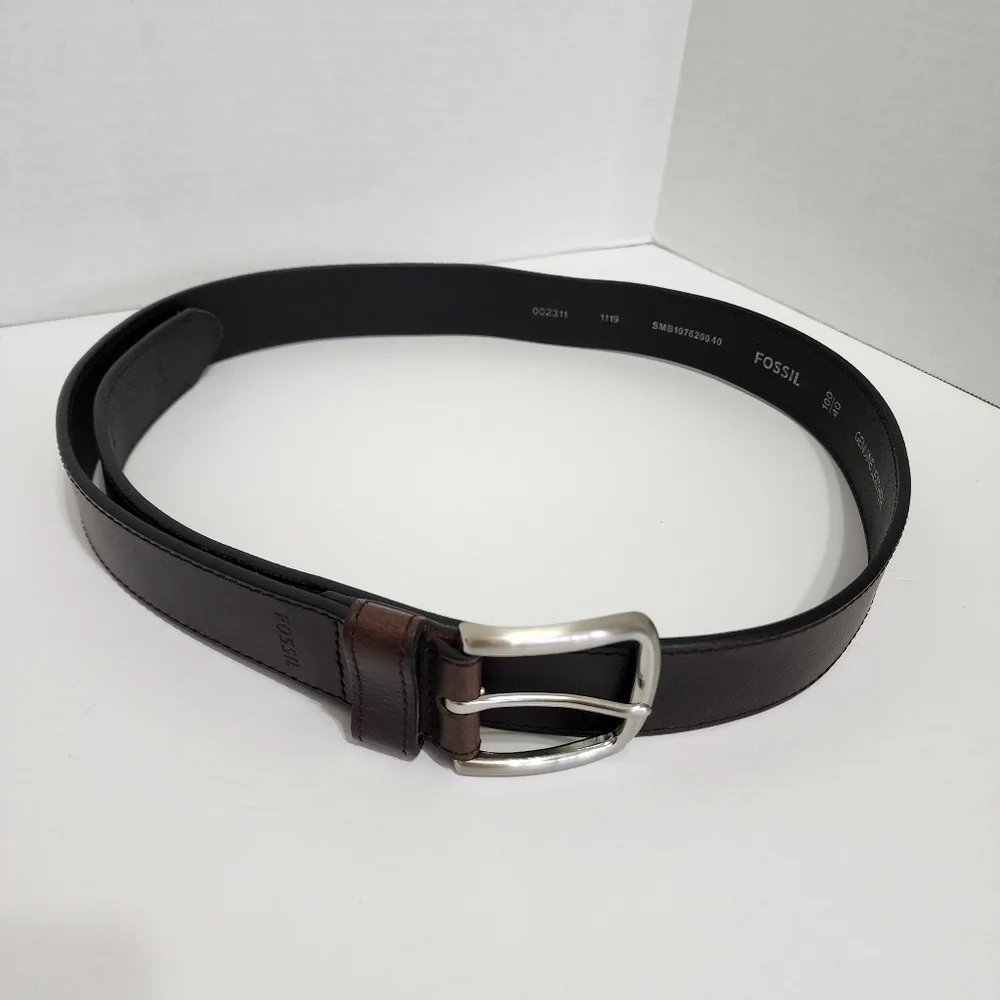 Fossil Brown Genuine Leather Belt Silver Buckle Size 100/40